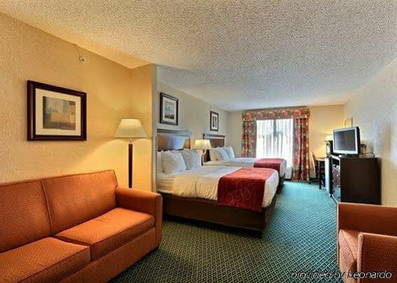 Comfort Suites Canton - Detroit Exterior foto